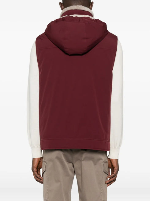 VEST
